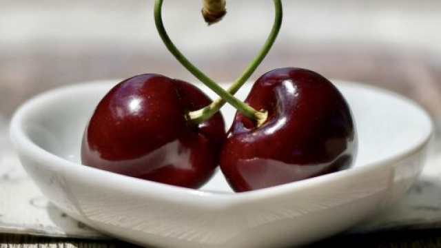 L'oroscopo del 17 giugno e le previsioni astrali: Gemelli tra dubbi e incertezze.