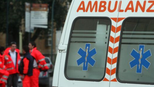 Lecce, pedone investito in via XXV luglio.