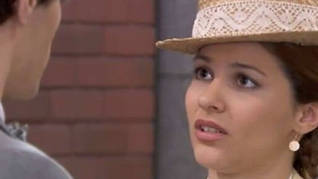 Una Vita, trame Spagna: Emilio mette fine alla sua relazione con Cinta a causa della madre.