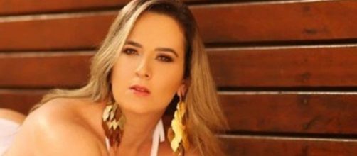 Ex-candidata do 'Miss Bumbum 2018' tem bra&ccedil;o amputado ap&oacute;s acidente de moto. (Arquivo pessoal)