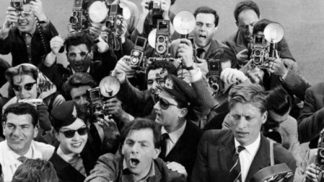 I paparazzi, la vera anima vitale della Dolce Vita.