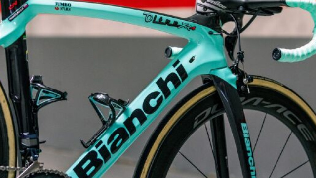 Ciclismo e mercato: Jumbo Visma potrebbe lasciare le bici Bianchi, la Sunweb cerca Bardet.