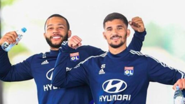 Le nouveau maillot de l'OL a &eacute;t&eacute; confirm&eacute;, les internautes divis&eacute;s - Photo capture d'&eacute;cran Olympique Lyonnais Instagram
