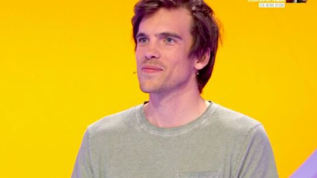 Colas est le nouveau ma&icirc;tre des 12 Coups de midi (source : capture TF1)