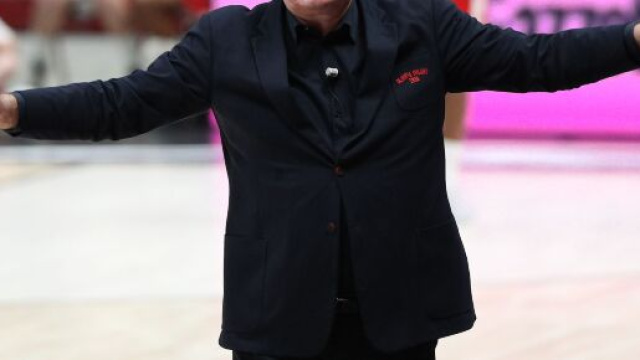 Il coach della Vl Jasmin Repesa.