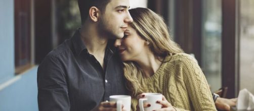O amor pode estar no ar nesta sexta-feira para os signos. (Arquivo Blasting News)