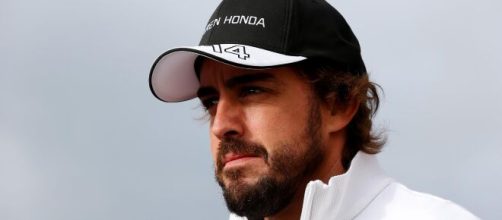 Televisi&oacute;n: La imagen actual de Fernando Alonso ha cambiado radicalmente.