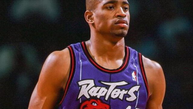 Vince Carter, ai tempi della sua militanza a Toronto.