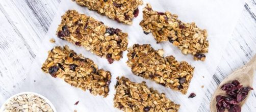 Barras de cereal caseiras s&atilde;o sempre melhor op&ccedil;&atilde;o que industrializadas. (Arquivo Blasting News)