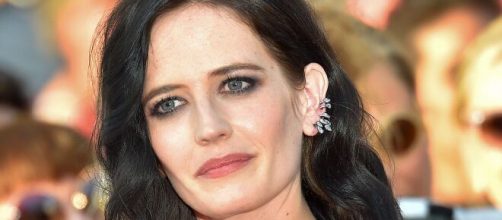 Bond girl Eva Green says 007 should always be a man - telegraph.co.uk