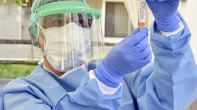 Analisi di un tampone coronavirus.