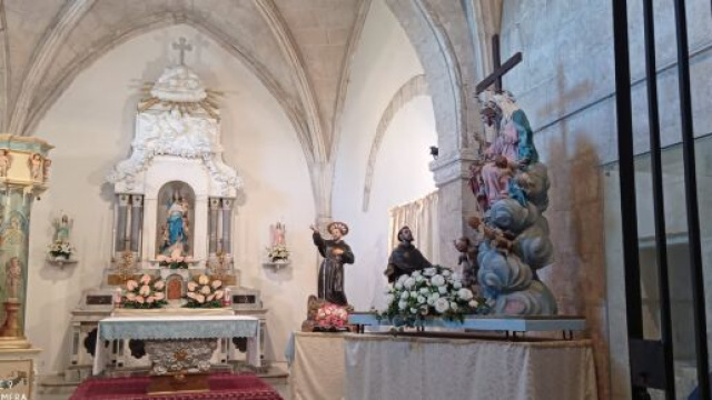 Altare dedicato alla Madonna degli Angeli nella chiesa di Santa Maria di Betlem.