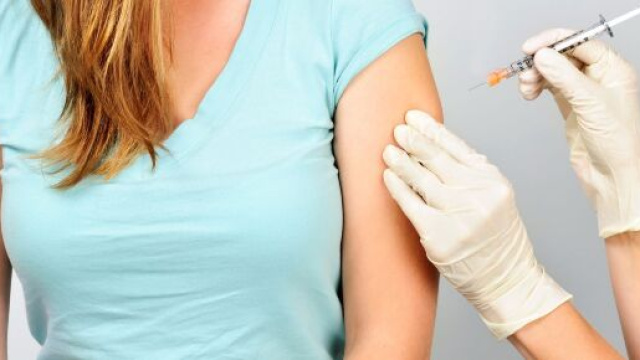 Covid-19, vaccino anti influenza a 2,2 milioni di persone a partire da fine settembre per contrastare seconda ondata di contagi.
