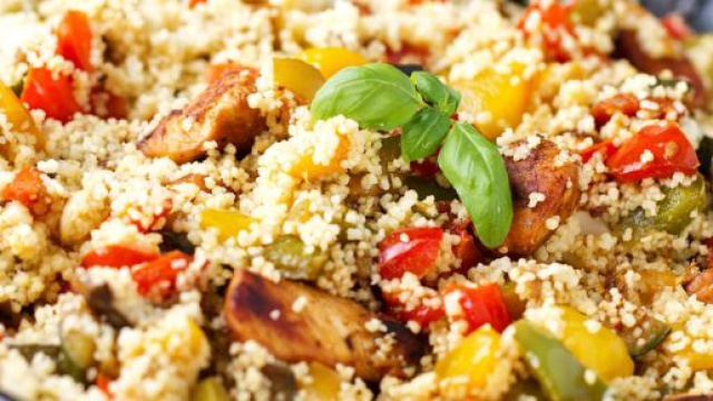 Couscous alla mediterranea, un piatto tunisino.