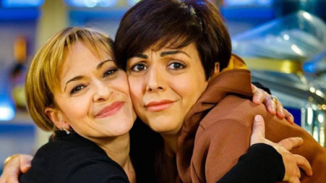 Un posto al sole, Silvia (Luisa Amatucci) e Mariella (Antonella Prisco).