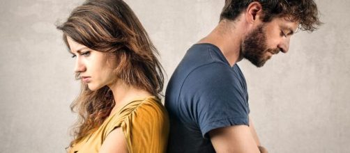 Alguns signos demonstram maior sofrimento quando um relacionamento chega ao fim, tendo grandes dificuldades de superar. (Arquivo Blasting News)