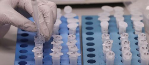 China garantiza el acceso a la vacuna contra el coronavirus.