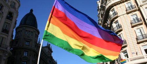 Imagen de la bandera del orgullo gay