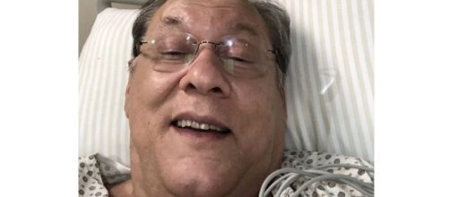 Milton Neves &eacute; internado &agrave;s pressas ap&oacute;s passar mal no 'Terceiro Tempo'. (Reprodu&ccedil;&atilde;o/Twitter/@Miltonneves)