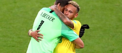 Alisson e Neymar est&atilde;o entre os brasileiros mais caros do mundo. (Arquivo Blasting News)