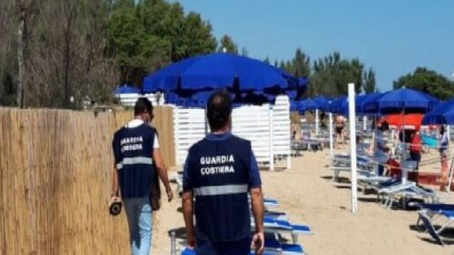 Brindisi, villaggio turistico occupa abusivamente mille metri quadri di spiaggia: denunciato imprenditore.