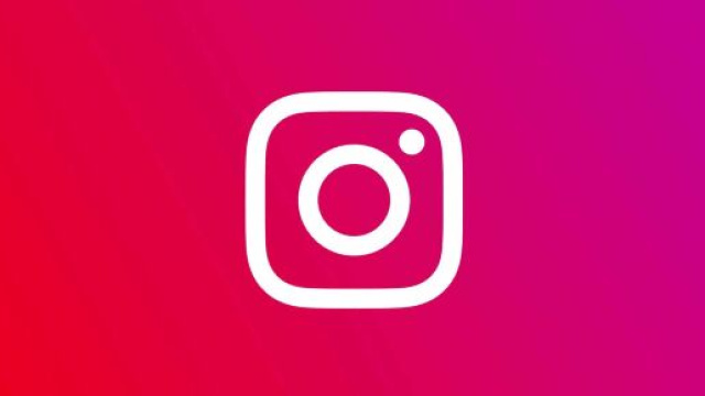 Here's Why There's No Instagram App for the iPad Yet - iphonehacks.com
