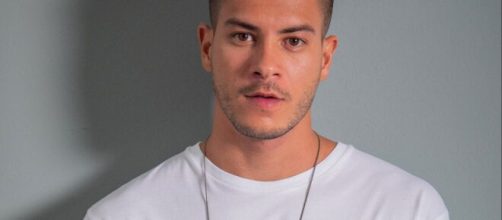 Arthur Aguiar fala em entrevista ap&oacute;s pol&ecirc;mica, (Arquivo Blasting News)