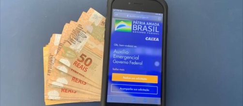 Bolsonaro confirma possibilidade de 4&ordf; e 5&ordf; parcela do Aux&iacute;lio Emergencial. (Arquivo Blasting News)