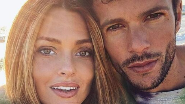 Caroline Receveur et Hugo Philip sur la plage de Venice Beach de leur dernier s&eacute;jour &agrave; Los Angeles (source : instagram @hugophilip)