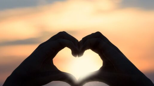 L'oroscopo dell'amore di coppia del 15 luglio.