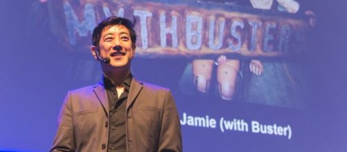 Apresentador do 'Ca&ccedil;adores de Mitos', Grant Imahara morre nos Estados Unidos. Foto: Arquivo Blasting News