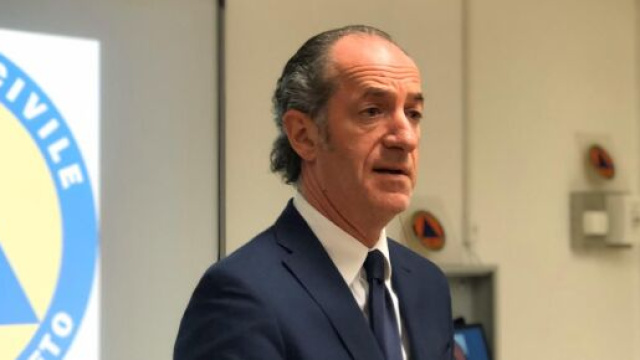 Coronavirus, il presidente della Regione Veneto, Luca Zaia, presenta un nuovo test rapido.