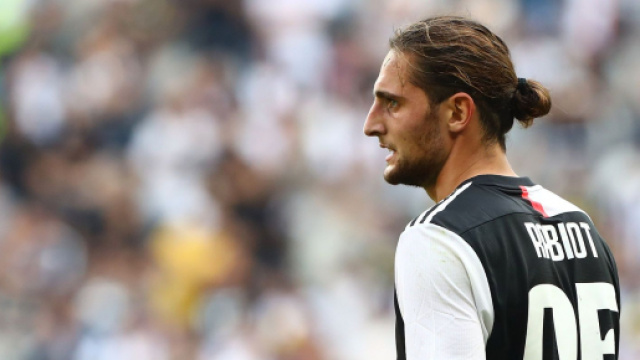 Diffidati in Serie A, in lista c'&egrave; anche Rabiot della Juventus.