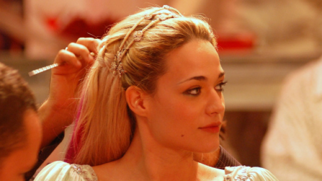 Laura Chiatti, attrice nata il 15 luglio 1982.