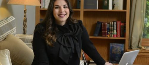 Author Victoria Aveyard of East Longmeadow signs 3-book deal with ... - masslive.com