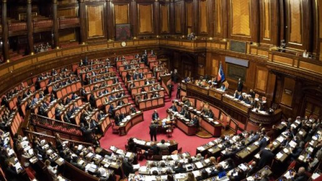 Il Decreto Rilancio diventa finalmente legge: oggi il voto di fiducia in Senato. Molte le misure che riguarderanno la scuola