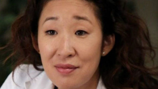 Nella decima stagione di Grey's Anatomy, Cristina Yang diventa primario di cardiochirurgia e abbandona il Grey Sloan Memorial.