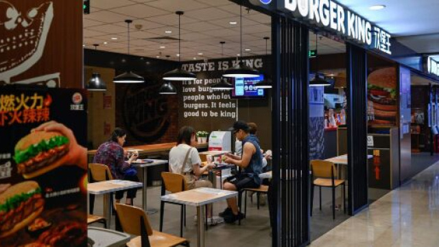 Chine: Burger King &eacute;pingl&eacute; pour des hamburgers p&eacute;rim&eacute;s - lefigaro.fr