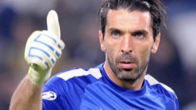 Juventus, ipotesi Buffon in panchina in caso di esonero di Sarri (Rumors).