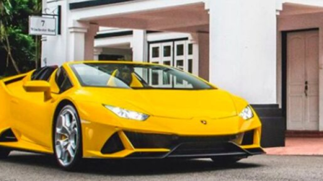 Lorient : un ch&ocirc;meur roule en Lamborghini et m&egrave;ne la grande vie gr&acirc;ce au trafic de drogue -photo compte lamborghini