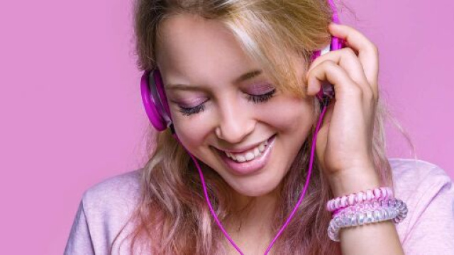 L'oroscopo di domani 22 luglio e stelline, 2^ sestina: novit&agrave; per Bilancia e Pesci.