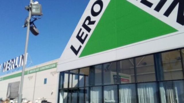 Lavoro: Leroy Merlin cerca addetti vendita, alla logistica e artigiani.