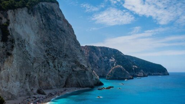 L'oroscopo del 3 luglio: Gemelli vivaci, imprevisti per Sagittario.