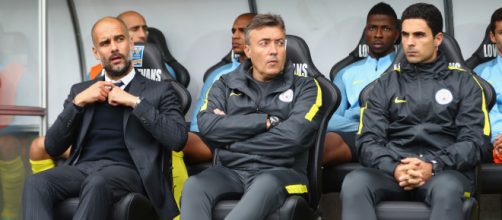 Dom&egrave;nec Torrent, ao centro, &eacute; um dos cotados para suceder Jorge Jesus. (Arquivo Blasting News)