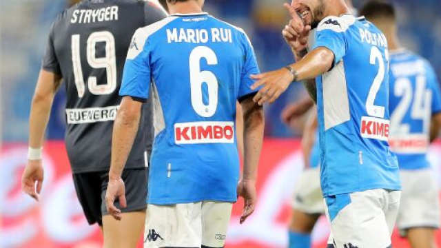 Napoli-Udinese 2-1: la decide un capolavoro di Politano al 95'.