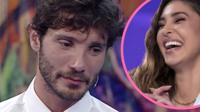 Stefano De Martino assente dai palinsesti Rai autunnali, Belen posa da single a Ibiza.