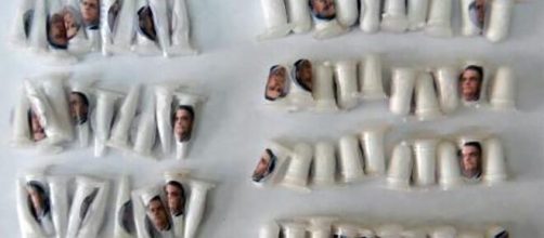 Traficantes usam imagem de Bolsonaro para indicar qualidade da droga. (Arquivo Blasting News)