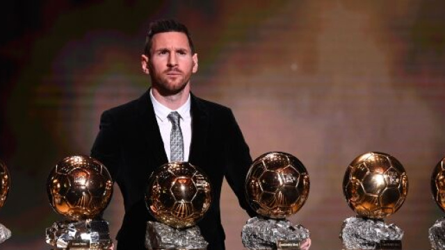 Ballon d'or 2020 annul&eacute;, la toile s'enflamme