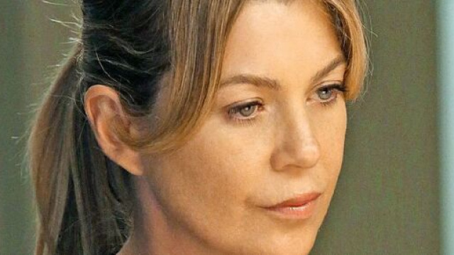 Krista Vernoff ha confermato che la diciassettesima stagione di Grey's Anatomy affronter&agrave; il tema della pandemia.