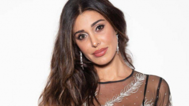 Belen Rodriguez cita il karma su Instagram: 'A chi ha tradito e mentito, verr&agrave; fatto di peggio'.